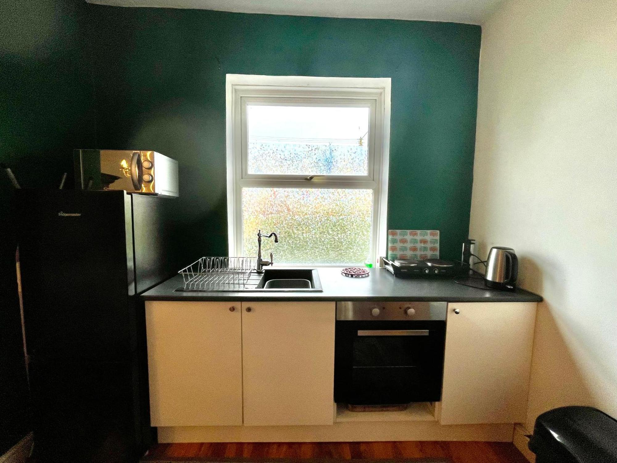 Spacious 3 Bedroom Garden Apartment In Snowdonia National Park Garndolbenmaen Esterno foto